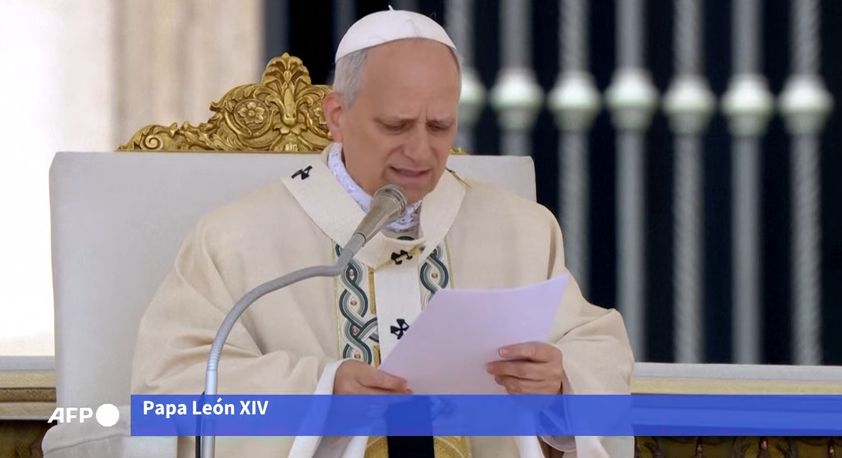 image-7 León XIV lanza un mensaje de unidad y justicia social en su primera misa como Papa